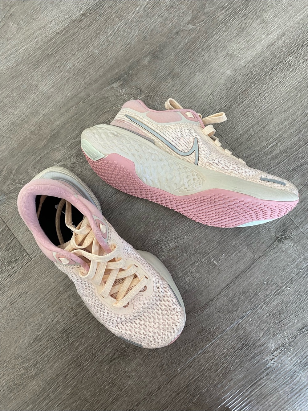 Nike Invincible ZoomX Bubblegum Pink Women's Running Sneakers
